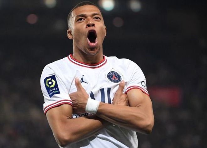 早报：求一个全是名场面的评论区