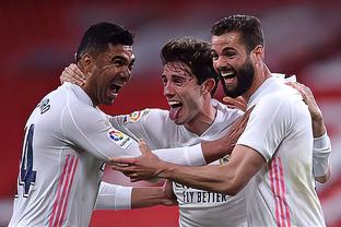 巴萨对阵马竞大名单：莱万、拉菲尼亚、亚马尔领衔，德容缺阵（巴萨战马竞名单出炉：莱万、拉菲尼亚、亚马尔压阵，德容缺席）