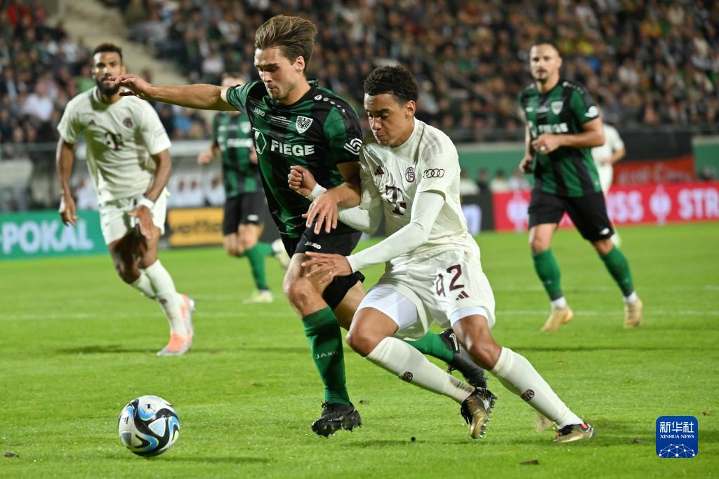 队报评法国队的2025：杜埃最佳新人、姆巴佩MVP（《队报》评选法国队2025年度：杜埃获最佳新秀，姆巴佩荣膺MVP）