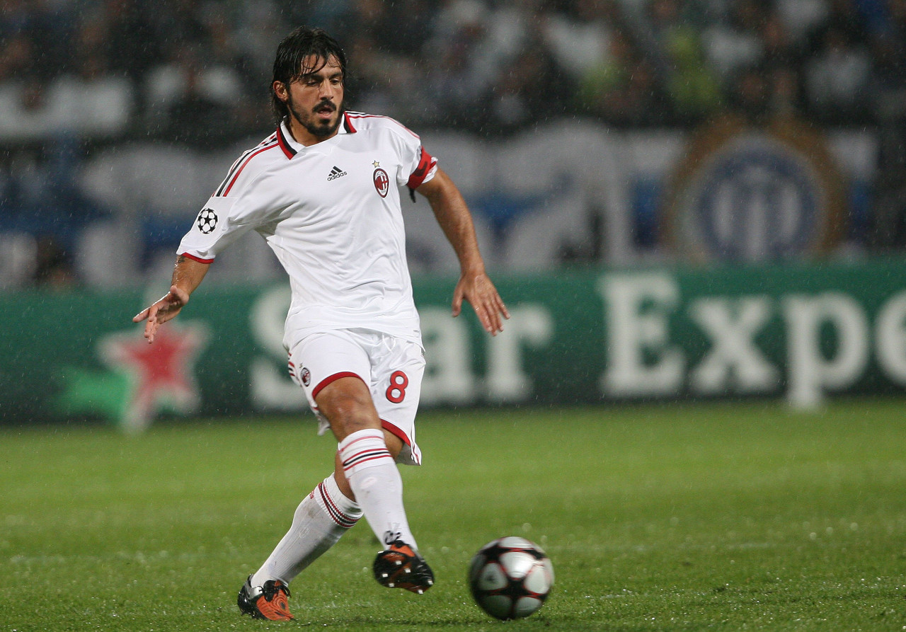 VP老板：踢掉电子哥和Jame都是选手和教练共同要求的（VP老板称：移除电子哥与Jame是选手与教练组的一致请求）