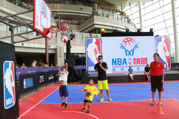 重磅！海港7将有望冲国足，后防线大清洗，杨希挤掉嫡系能成主力？（海港7人竞逐国足席位，后防或将换血，杨希能否挤下嫡系成为主力？）