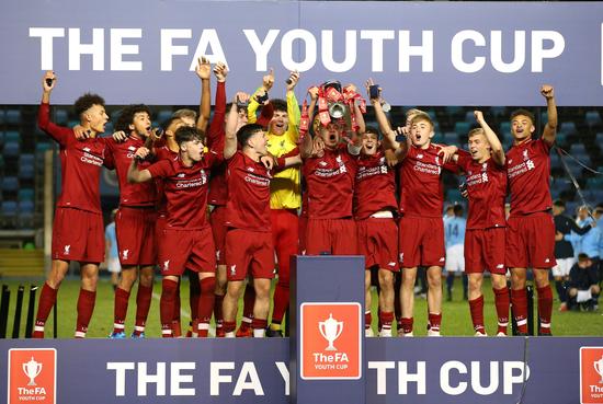 布翁焦尔诺谈主场欧冠首秀：听见欧冠主题曲时我感到无比激动（布翁焦尔诺谈欧冠主场首秀：主题曲响起那一刻让我热血沸腾）